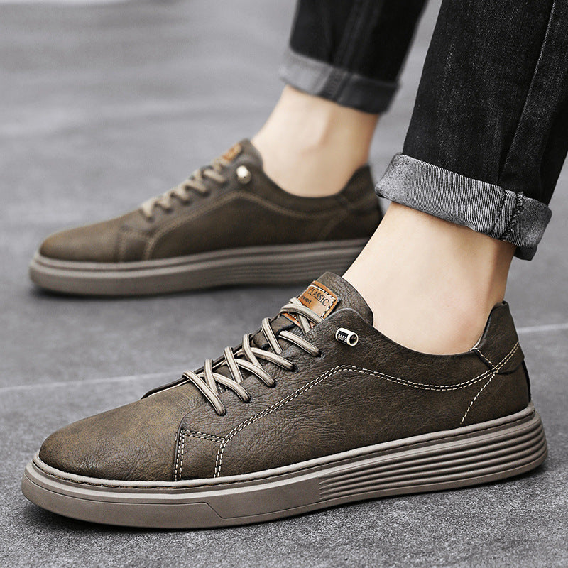 Premium Low-top Men's Casual Sneakers in Cowhide