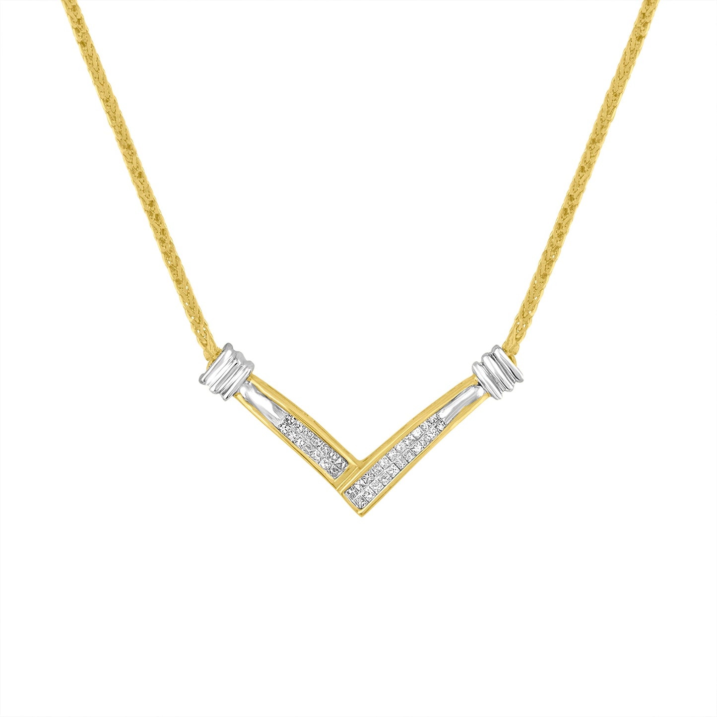 Collar de Pendiente en Forma de V con Diamantes de Corte Princesa de Oro de 14K