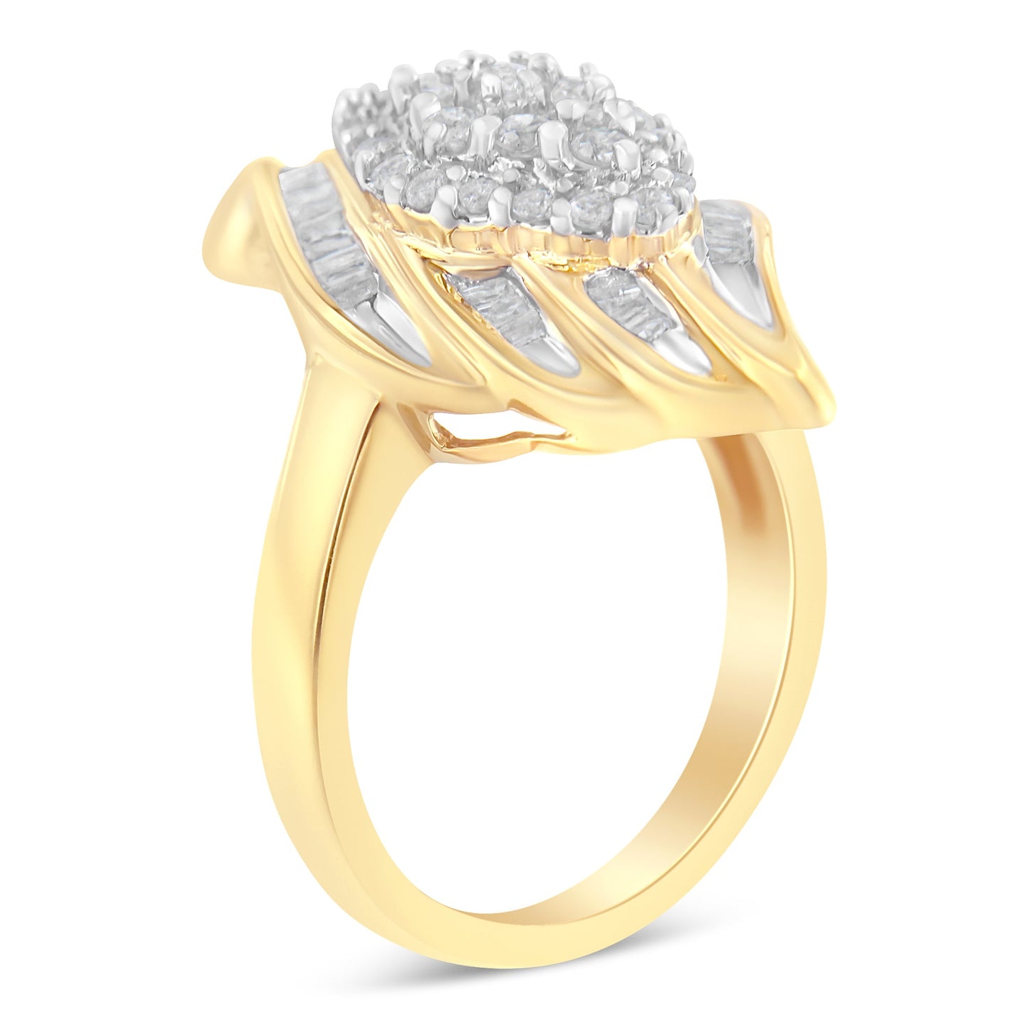 Anillo de cóctel de diamantes de oro amarillo de 10 quilates - Talla 8