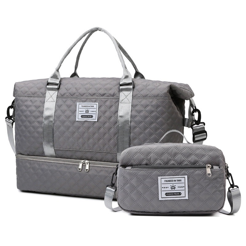 Large-Capacity Quilted Travel Duffel Bag with Embroidered Handle