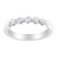 Anillo de banda de 5 piedras de diamante de oro blanco de 14K - Talla 7