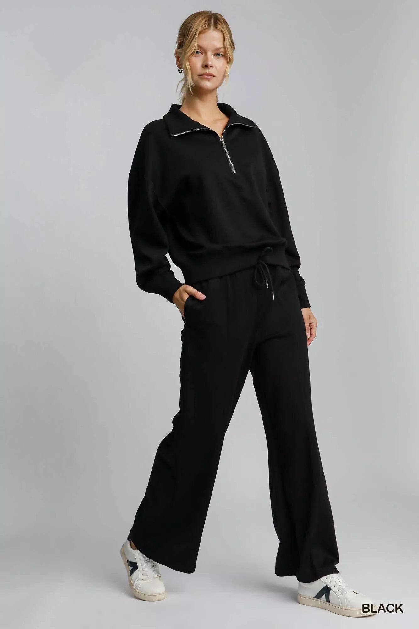 Sweatshirt à col zippé mi-haut à épaules tombantes Umgee