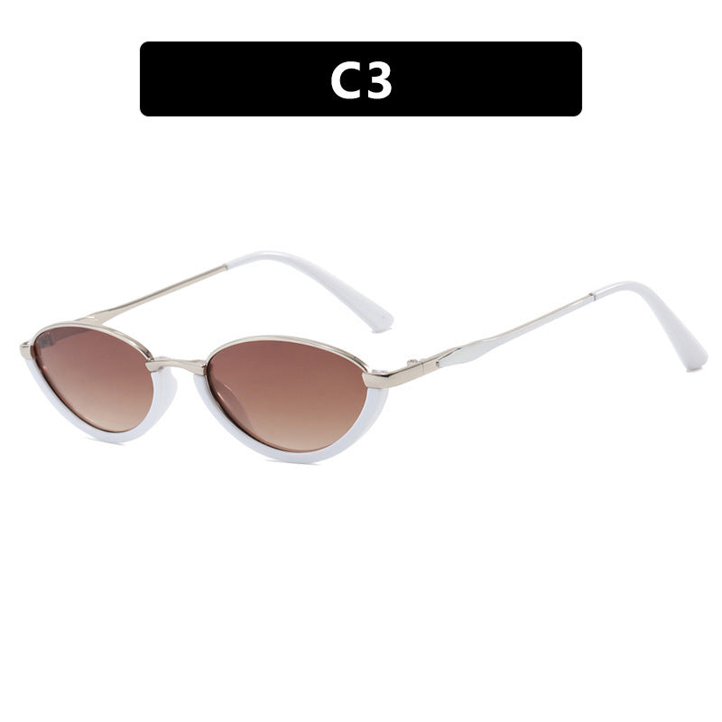 Gafas de sol de metal con marco pequeño y elegante