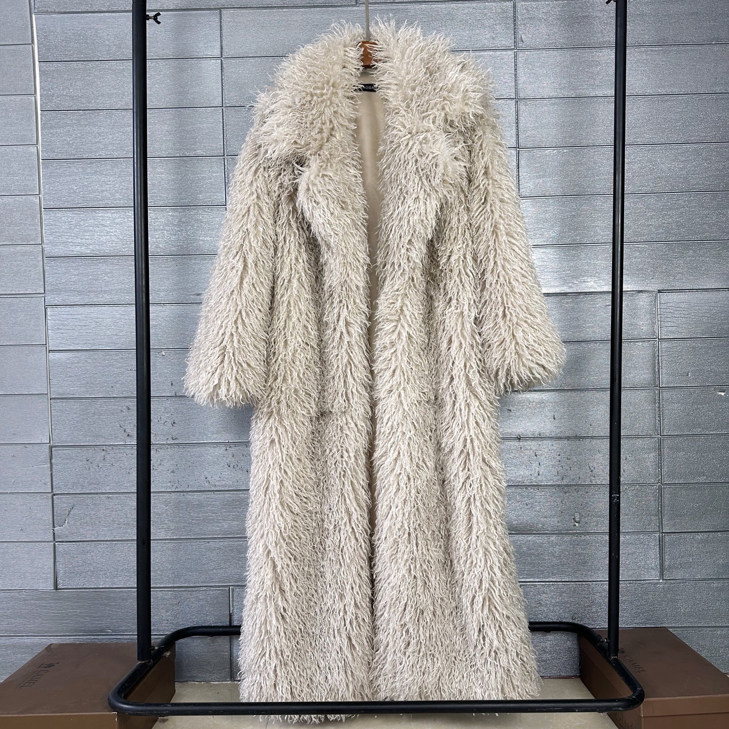 Womens Elongated Wool Coat With Tailored Lapel