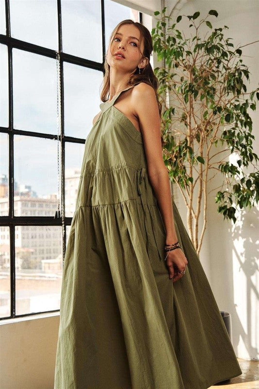 Robe midi chic à bretelles larges croisées pour femmes