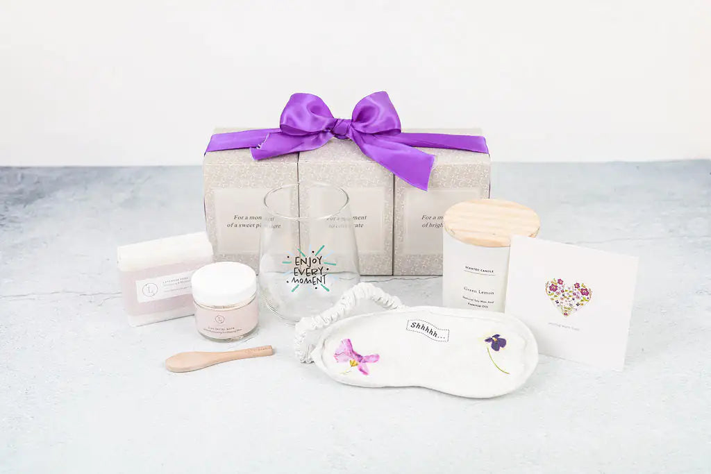 Cesta de Regalo de Spa de Lujo Lizush - Set de Cuidado Personal de 5 Piezas