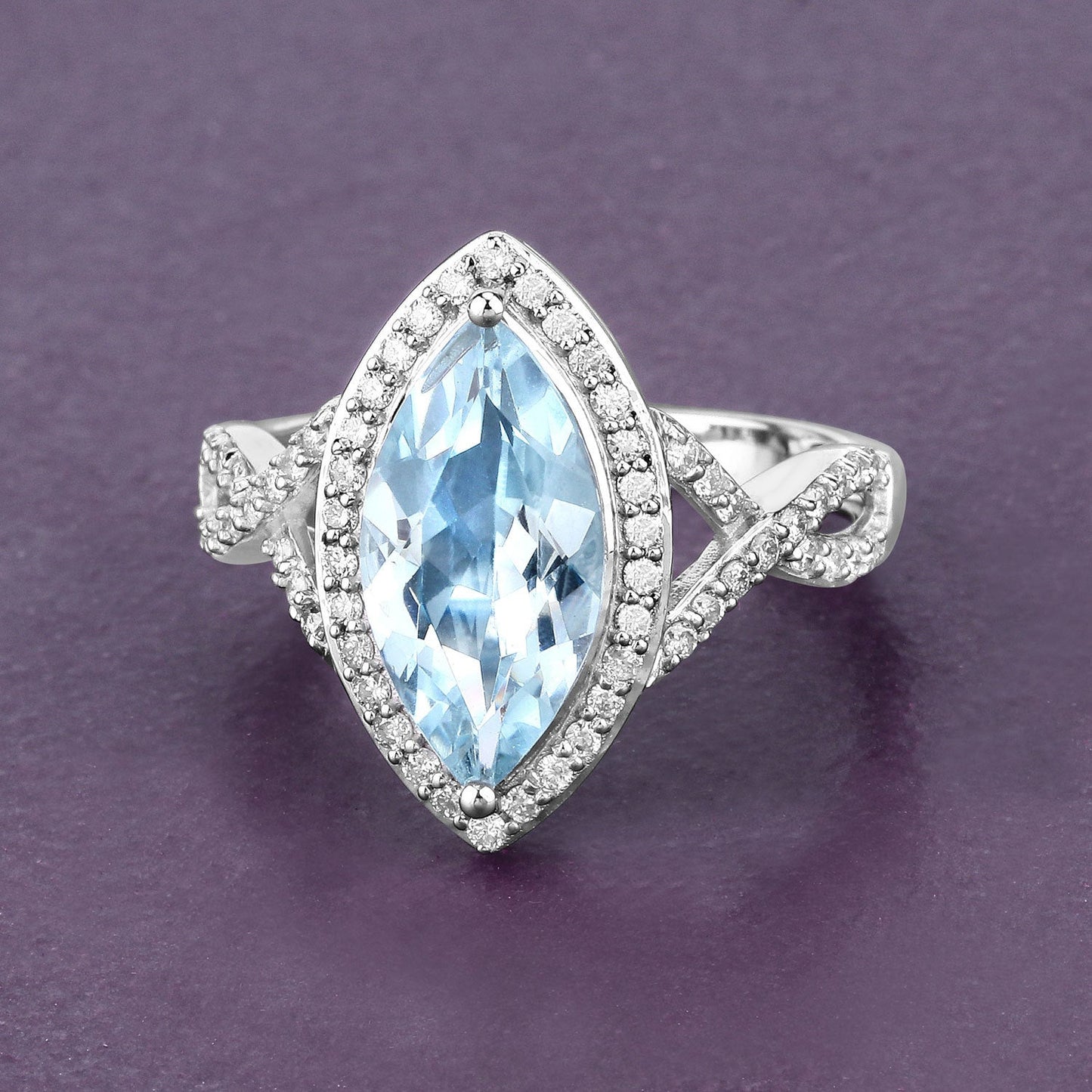 Bague de fiançailles en or blanc 14K avec aquamarine et diamants de 2,24 carats
