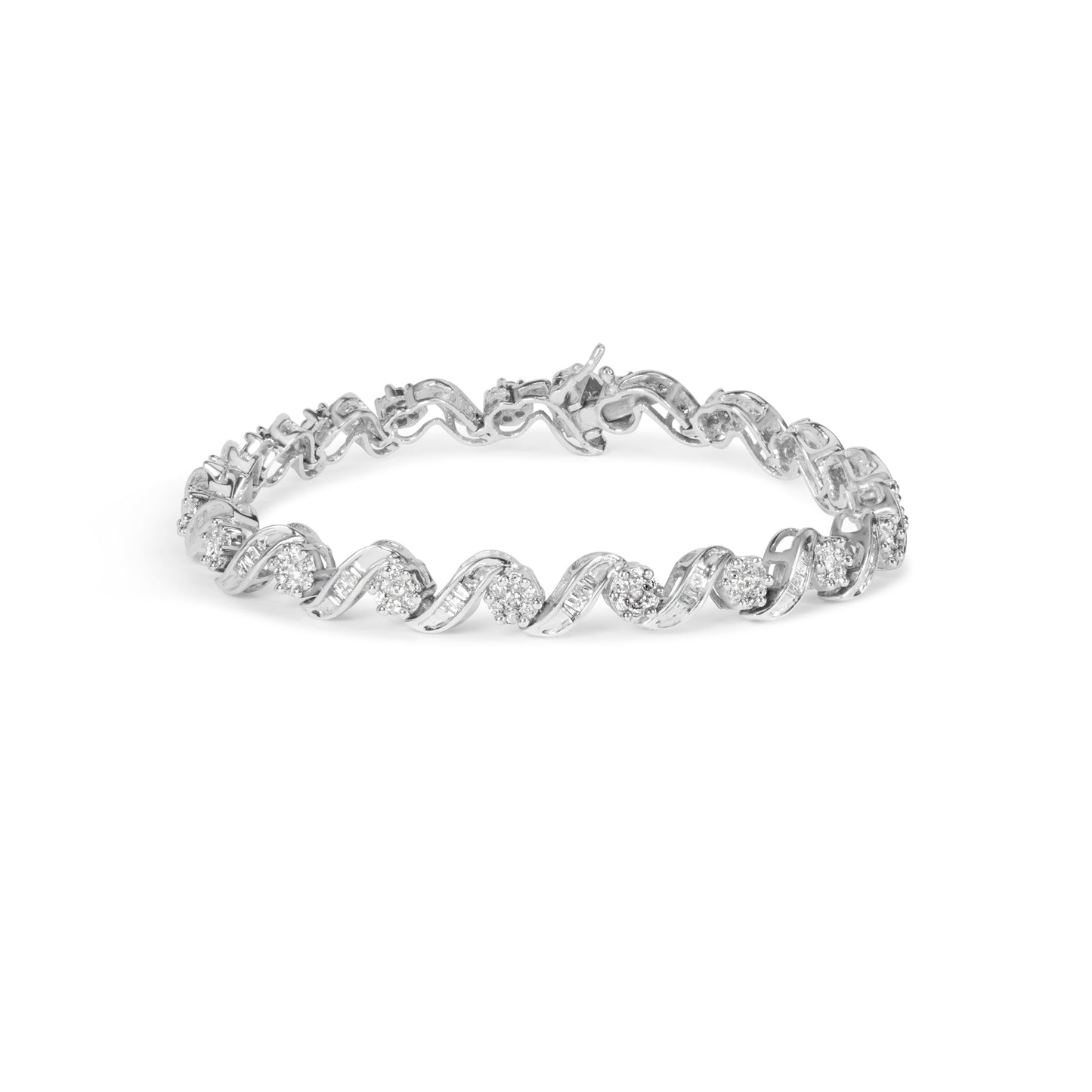 Pulsera de Enlace Espiral y Clúster de Diamantes en Oro Blanco de 14K - 2.00 Cttw