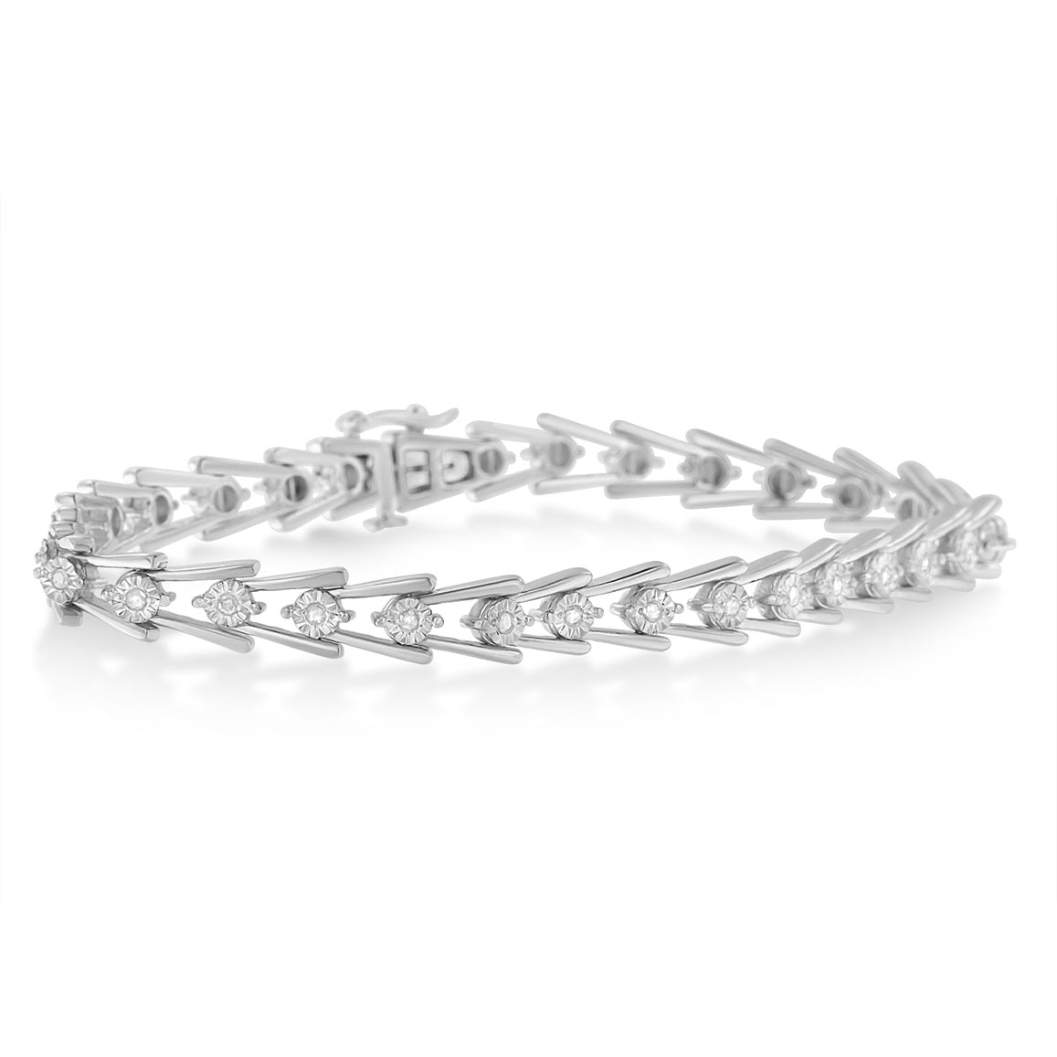 Pulsera de eslabones en estilo onda de plata esterlina con diamantes