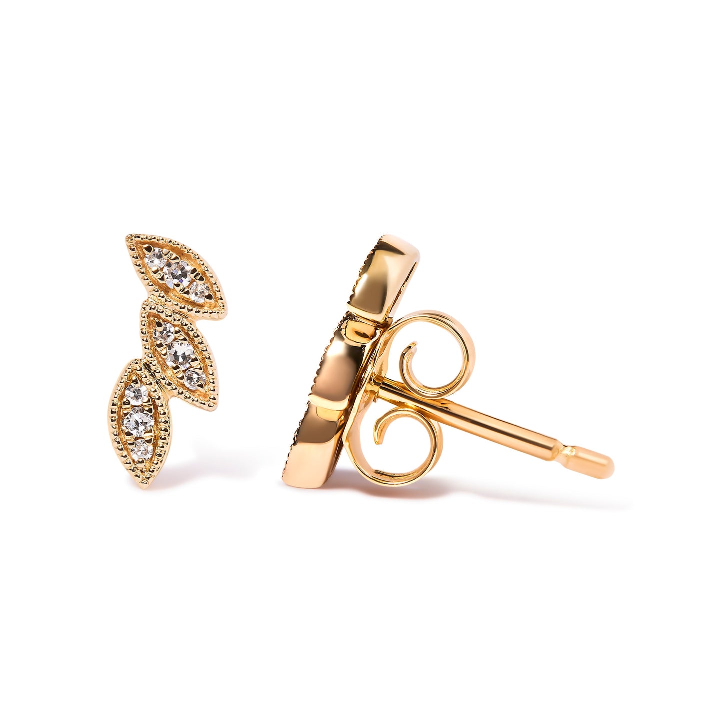 Pendientes de Stud Triple Hoja de Diamante en Oro Amarillo de 10K