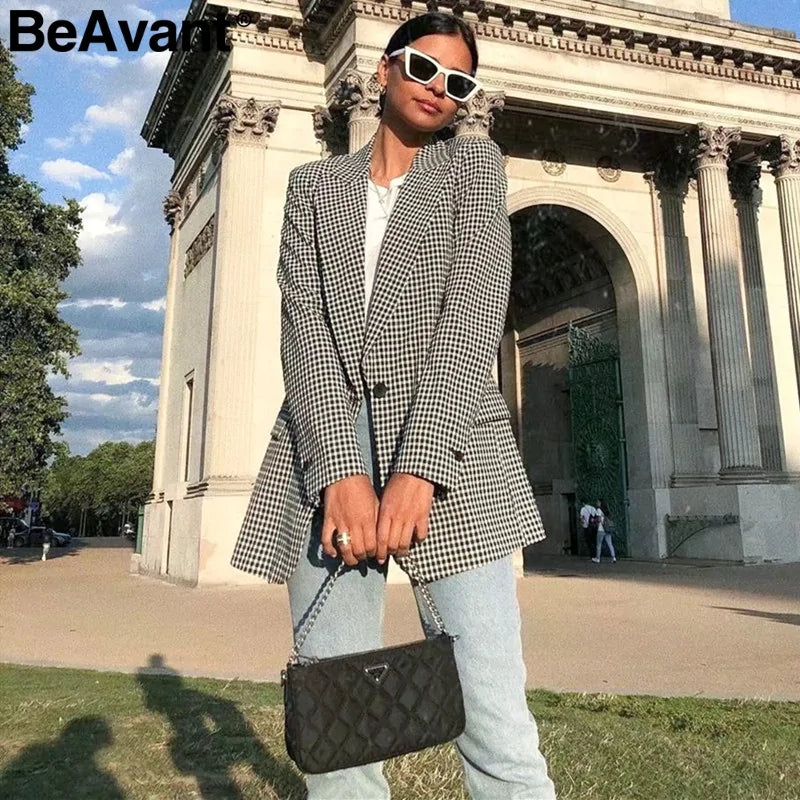 Blazer de Mujer a Cuadros Elegante