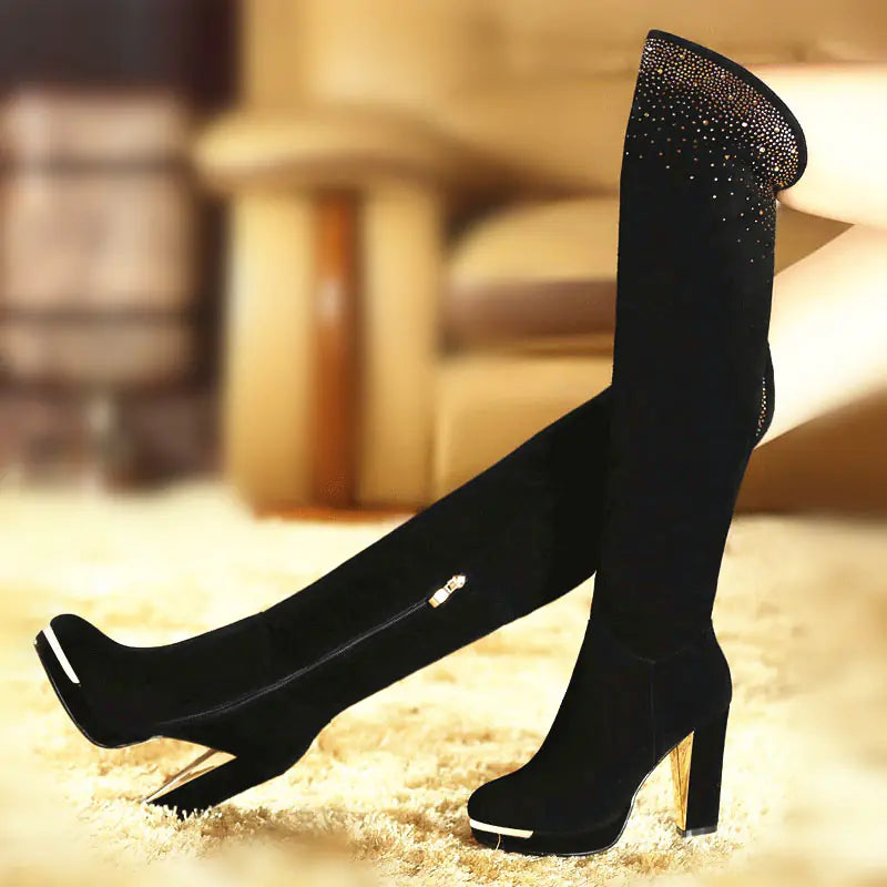 Elegant Chunky Heel Boots in Premium Cow Suede