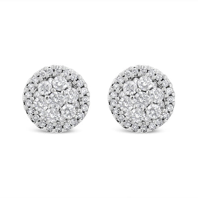 Pendientes de Stud en Clúster de Diamantes Halo de Oro Blanco de 14K Certificados por AGS