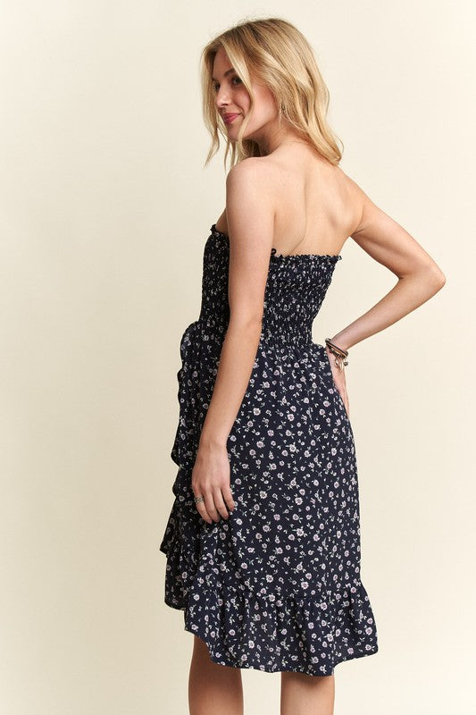 Robe tube florale smockée avec poches pour l'été