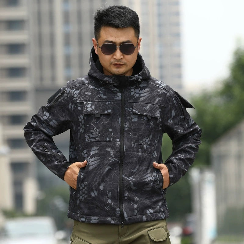 Camouflage Shell Jacket for Outdoor Sports