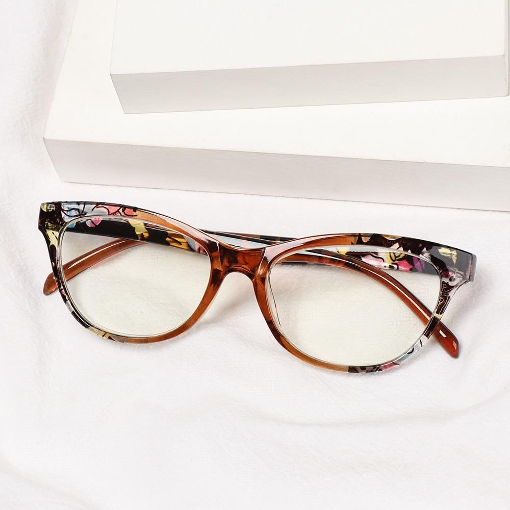 Stylish Anti-Blue Light Reading Glasses for Men and Women