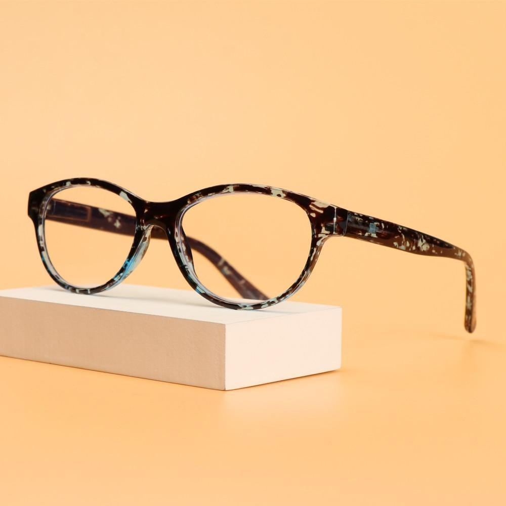 Stylish Anti-Blue Light Reading Glasses for Men and Women