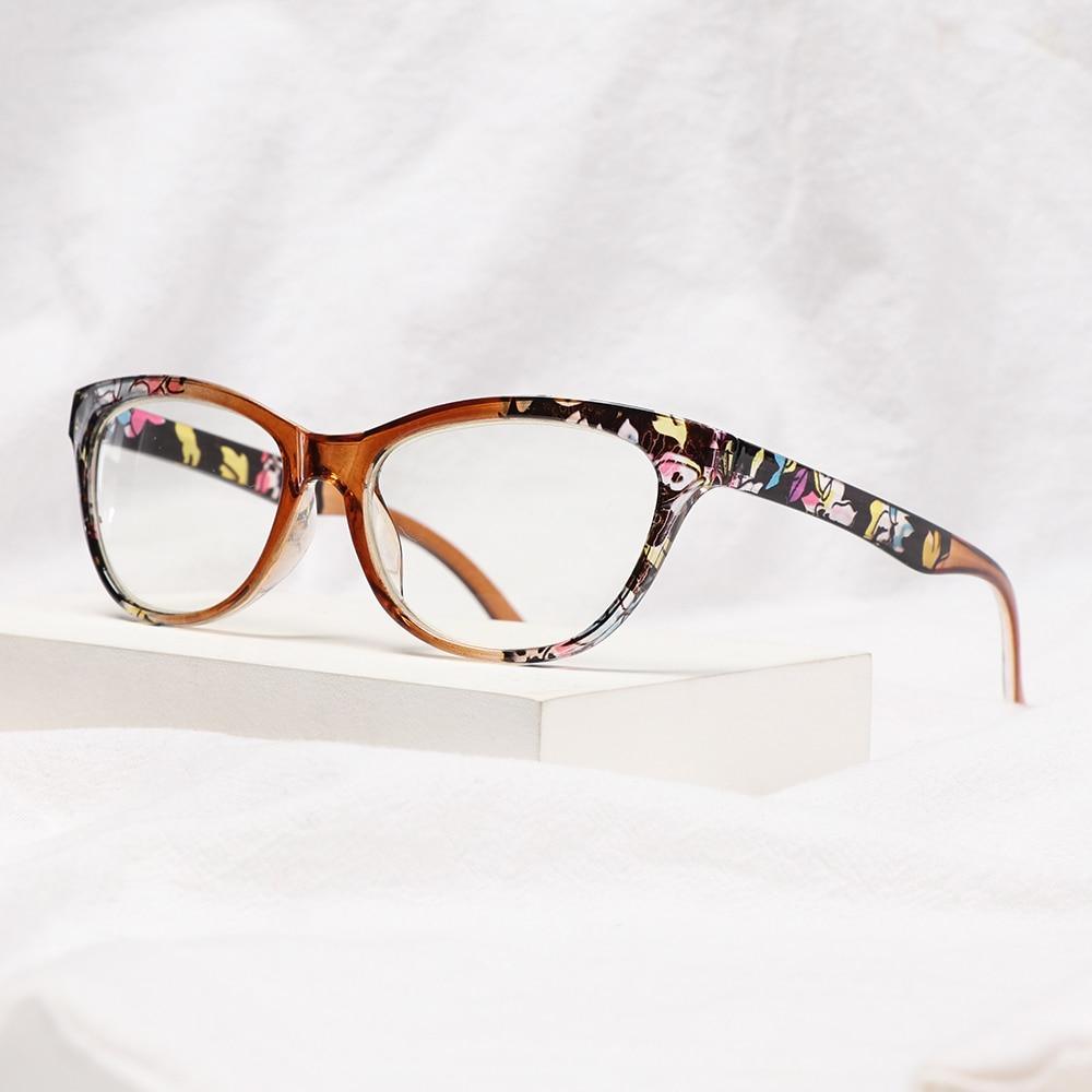 Stylish Anti-Blue Light Reading Glasses for Men and Women