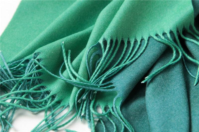 Elegant Cashmere Winter Scarf - Lightweight & Versatile Shawl for Women - Korvel
