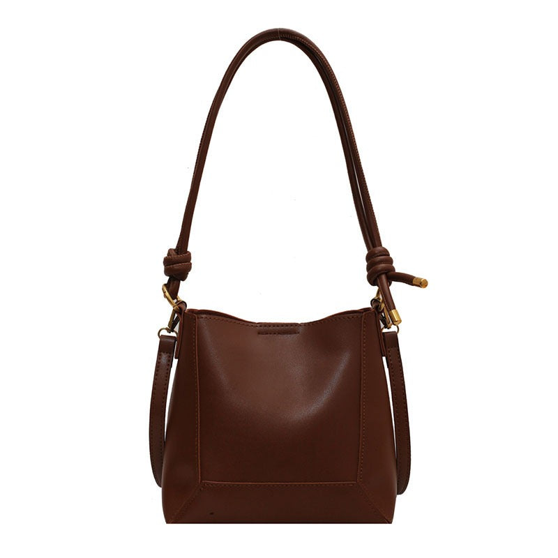 Fashionable Large Capacity Simple One Shoulder Crossbody Bag Retro Texture Bucket Bag Women's Bag - Korvel
