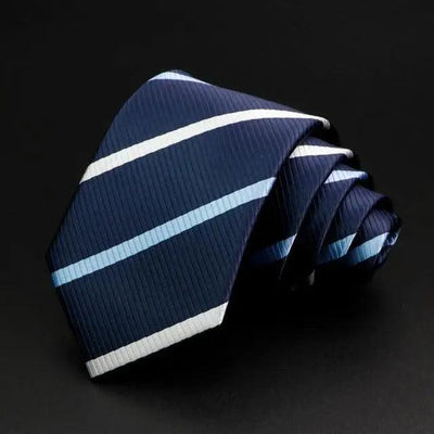 Elegant Striped Necktie for Men - Versatile Style for Any Occasion