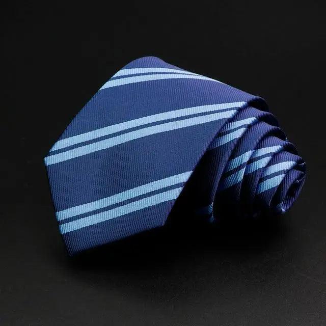 Corbata a Rayas Elegante para Hombres - Estilo Versátil para Cualquier Ocasión