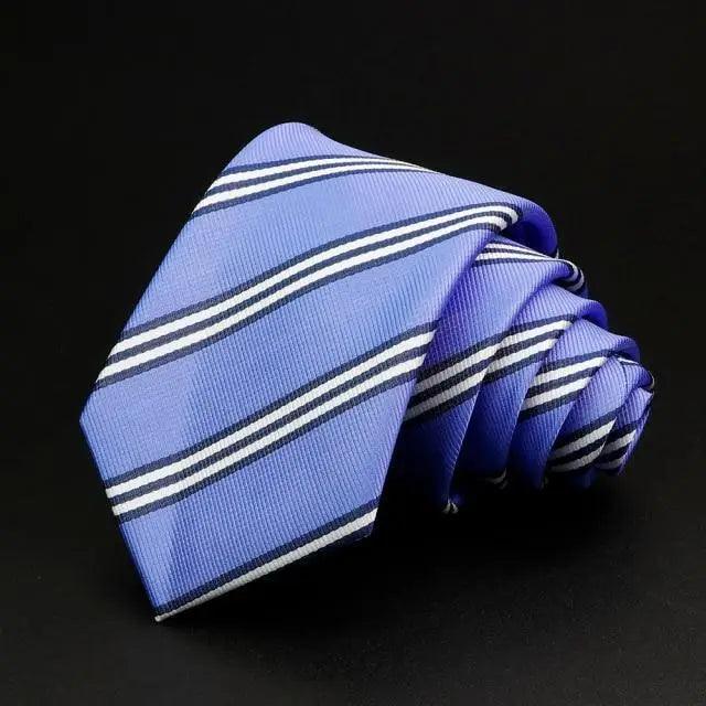 Corbata a Rayas Elegante para Hombres - Estilo Versátil para Cualquier Ocasión