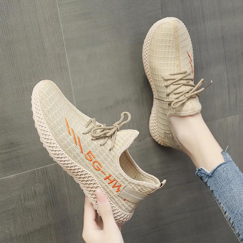 Fashionable running shoes with soft soles trendy fly woven mesh Korean version casual sports single shoes - Korvel