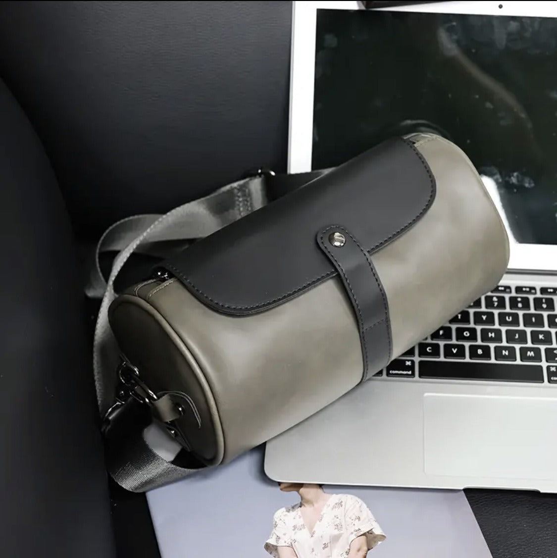 Fashionable Single Shoulder Cylinder Bag Retro Trendy and Personalized Creative Cylinder Bag - Korvel