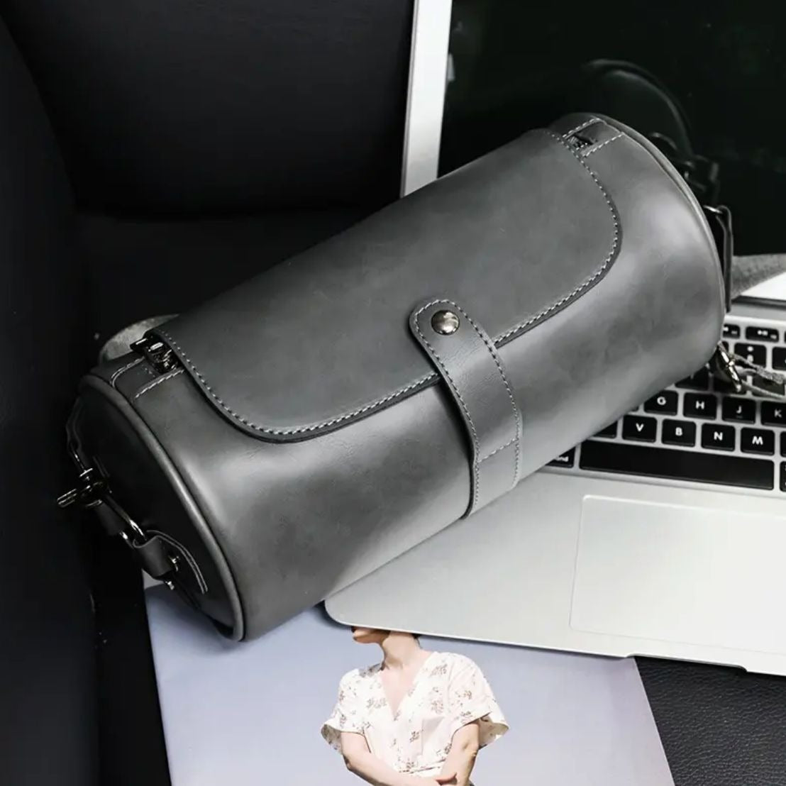 Fashionable Single Shoulder Cylinder Bag Retro Trendy and Personalized Creative Cylinder Bag - Korvel