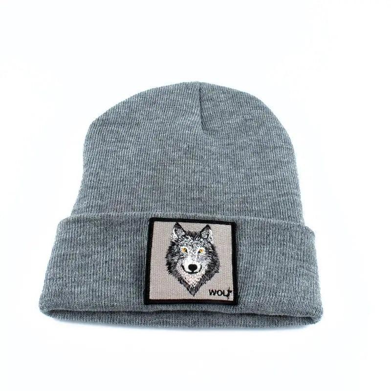 Stylish Unisex Wolf-Themed Knitted Beanie - Cozy Winter Accessory - Korvel