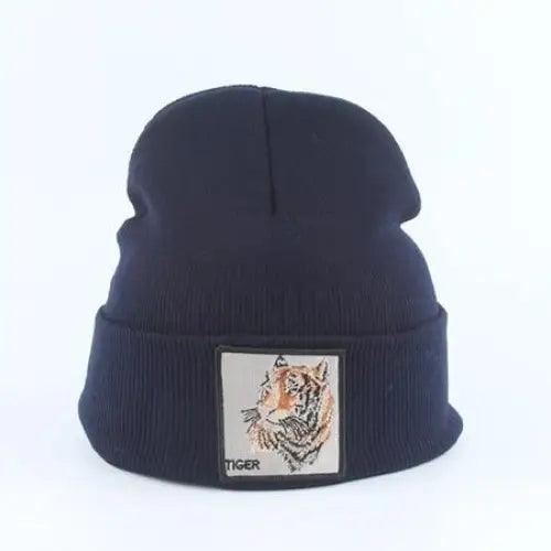 Stylish Unisex Wolf-Themed Knitted Beanie - Cozy Winter Accessory - Korvel