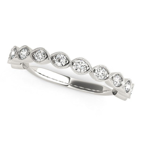 14k White Gold Antique Style Diamond Wedding Band