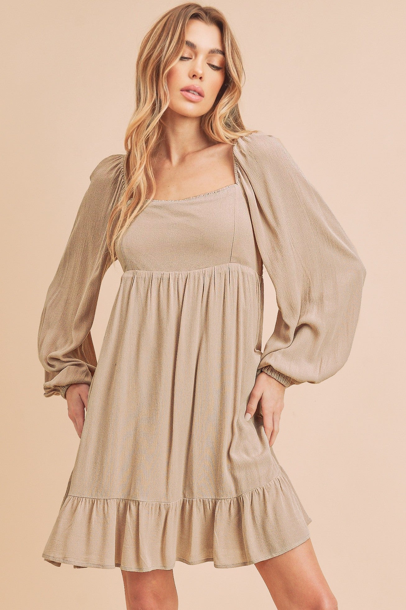 Vestido Mini de Cuello Cuadrado con Volantes para Mujeres