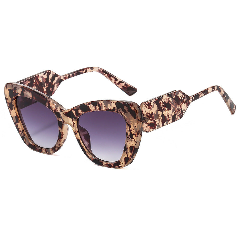 Lunettes de soleil élégantes à couleurs contrastées pour toutes les occasions
