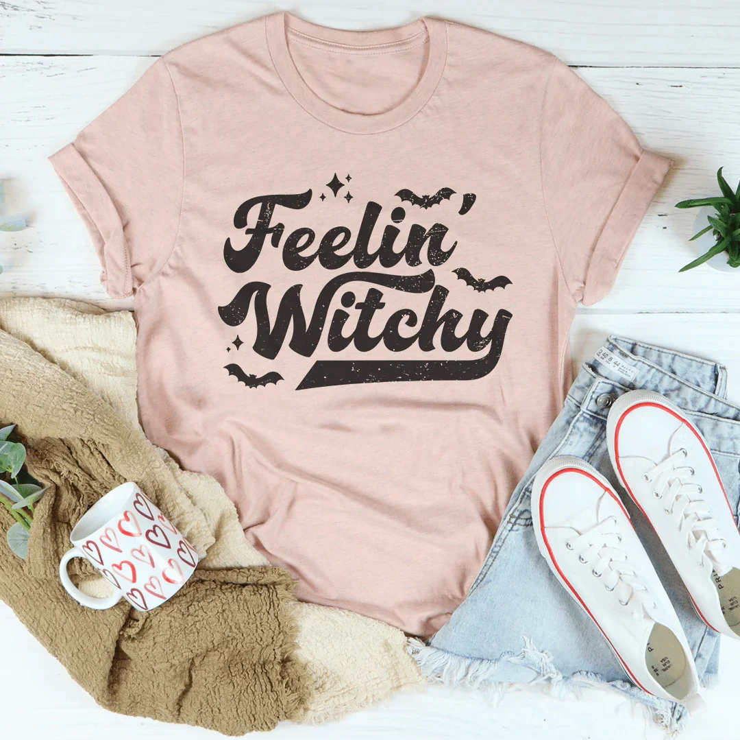 Camiseta Feelin Witchy