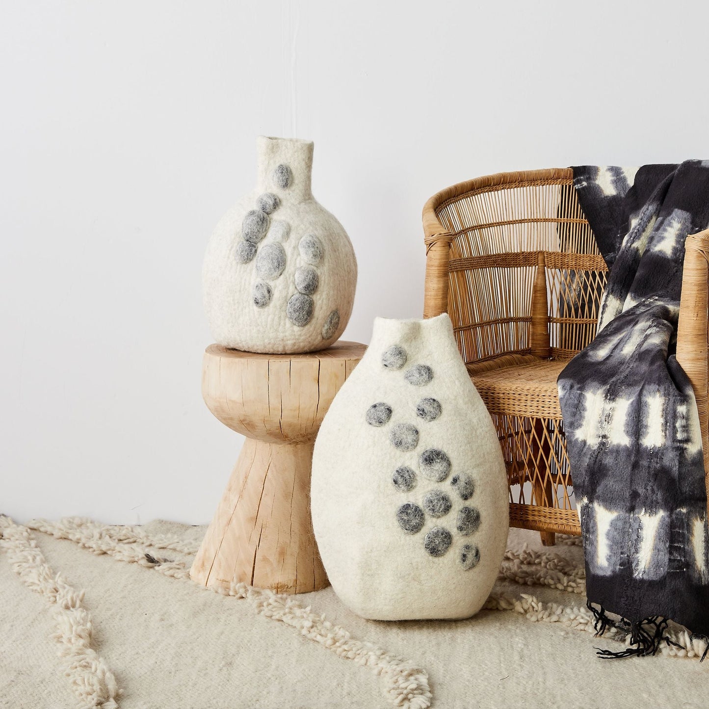 Cesta de Calabaza de Lana Filtrada a Mano Pebble