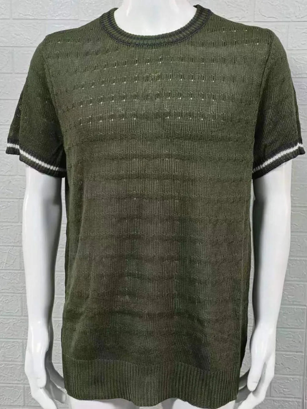 Men's Plus Size Textured Round Neck Contrast Trim T-Shirt