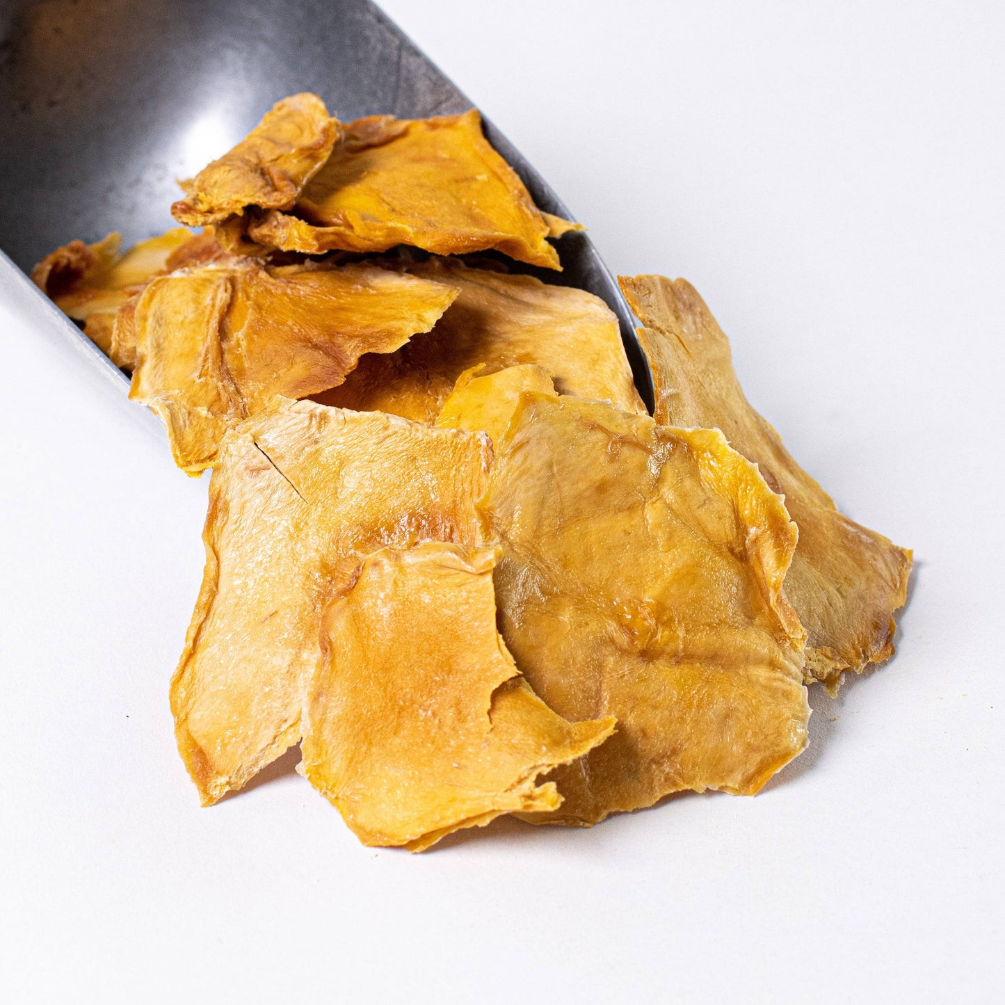 Rebanadas de mango deshidratado orgánico: naturalmente dulces y sin azúcar