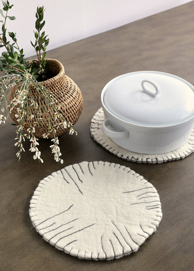 Fine Line Ivory Wool Trivet
