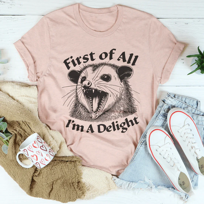 Primero que nada, soy una camiseta encantadora