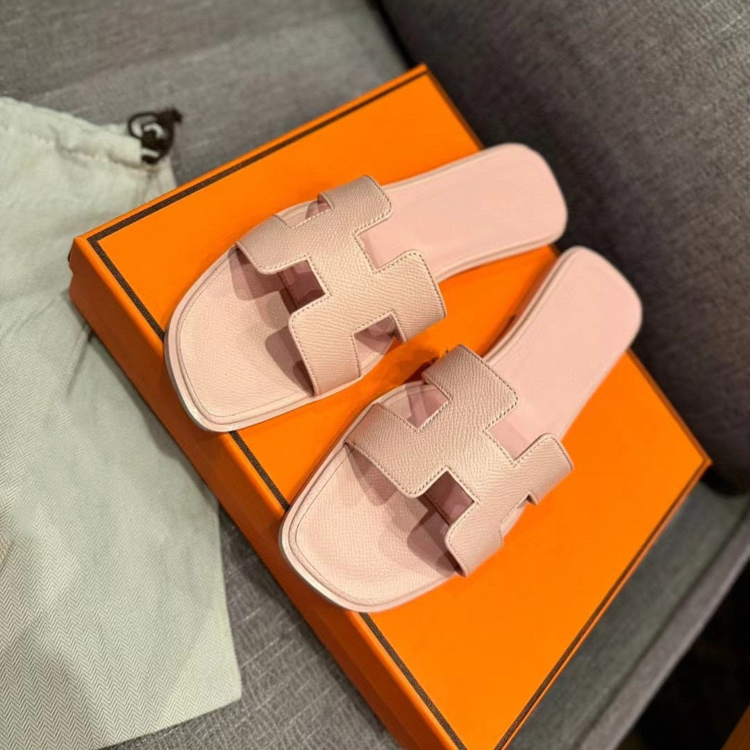 Flat bottomed beach sandals are fashionable casual lightweight and can be worn as a single drag - Korvel