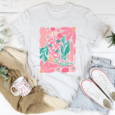T-shirt à motif de bottes de cowboy fleuries