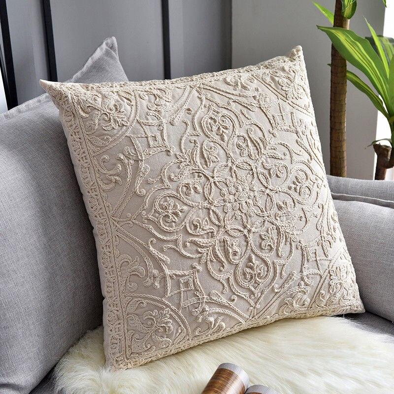 Fundas de Cojín Bordadas con Flores - Decoración Elegante para el Hogar
