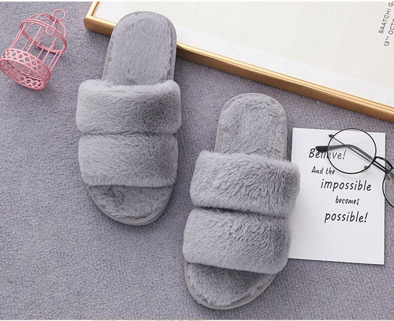 Cozy Faux Fur Slippers for Women - Soft and Stylish