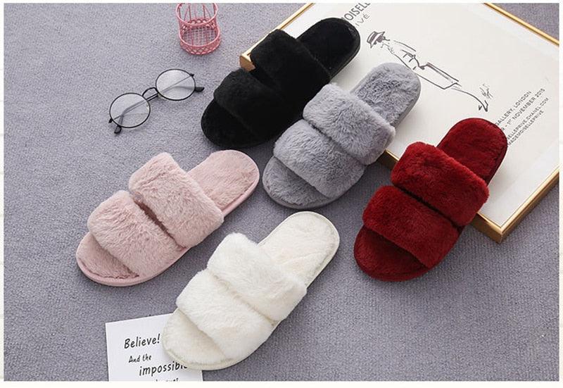 Cozy Faux Fur Slippers for Women - Soft and Stylish