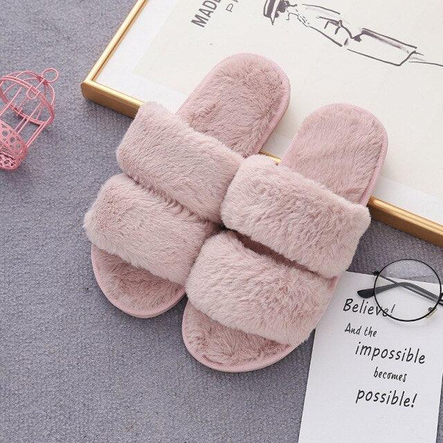 Cozy Faux Fur Slippers for Women - Soft and Stylish