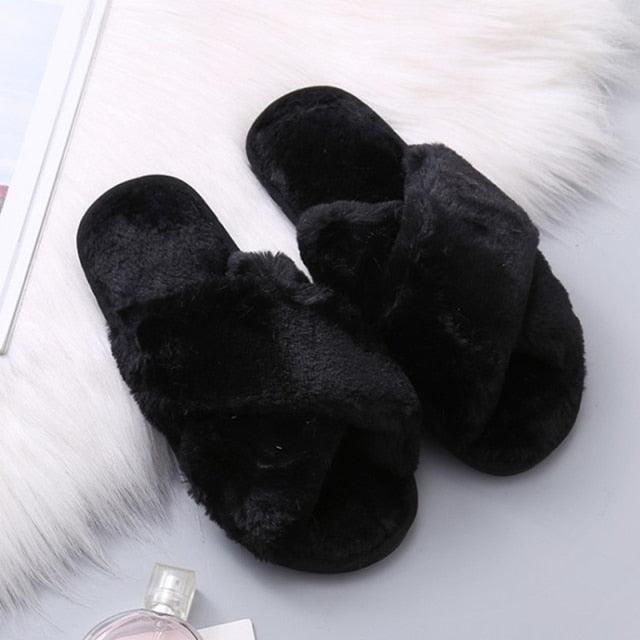 Cozy Faux Fur Slippers for Women - Soft and Stylish
