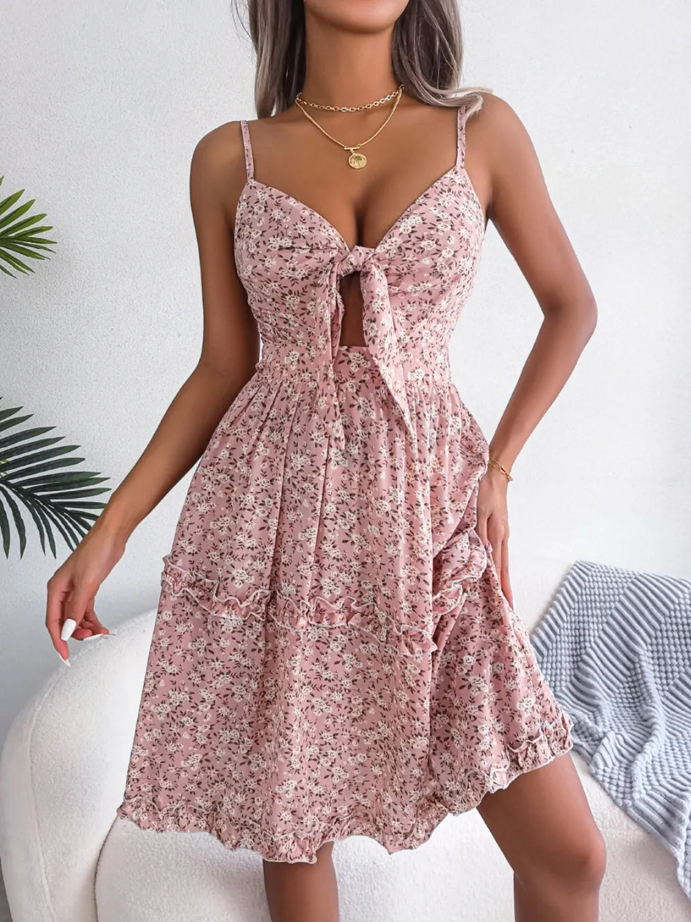 Robe Mini à Bretelles Spaghetti à Fleurs Ditsy Frill