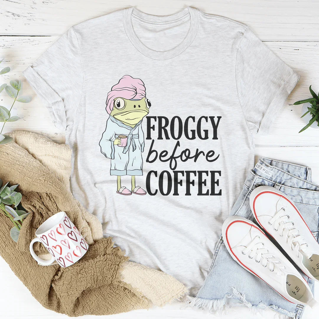 Camiseta Froggy Before Coffee